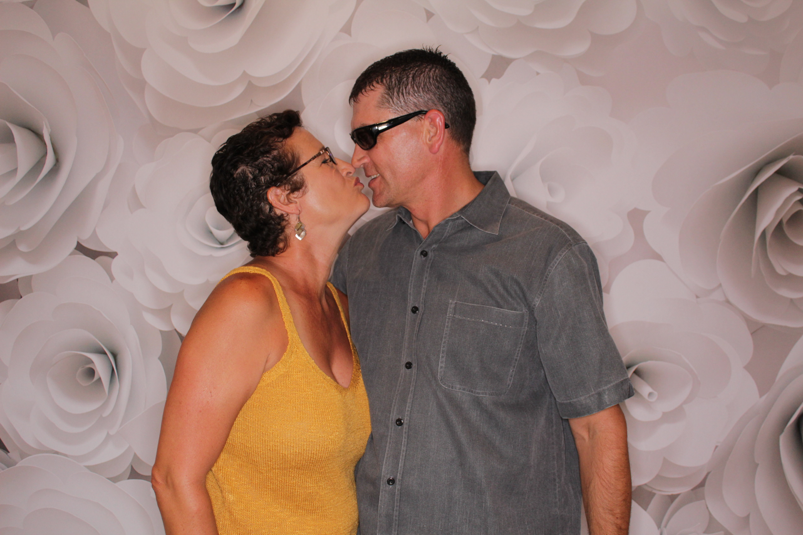 Danni and Brock’s Wedding | View more photos from the event at gallery.photoboothbillings.com/u/PhotoBoothBillings/Danni-and-Brock’s-Wedding